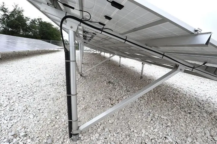 Solar Panel Cable Wiring in Solarfarm
